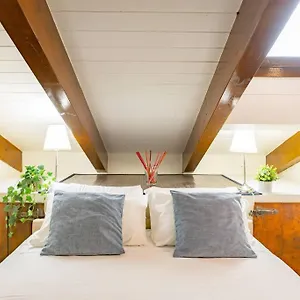 Appartamento Canonica Attic, Milano